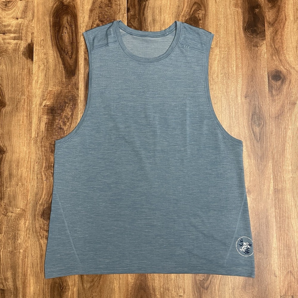 Lululemon Barry's Bootcamp Metal Vent Tech Tank Top Mens XL Blue